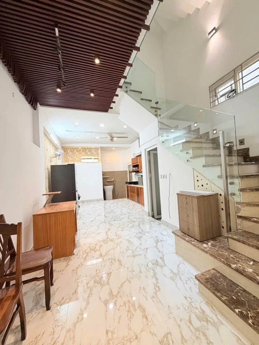 Bán nhà hẻm nhựa 5m 71m2, 4 tầng 4PN, gần Lạc Long Quân, Tân Bình - Ảnh thu nhỏ 3