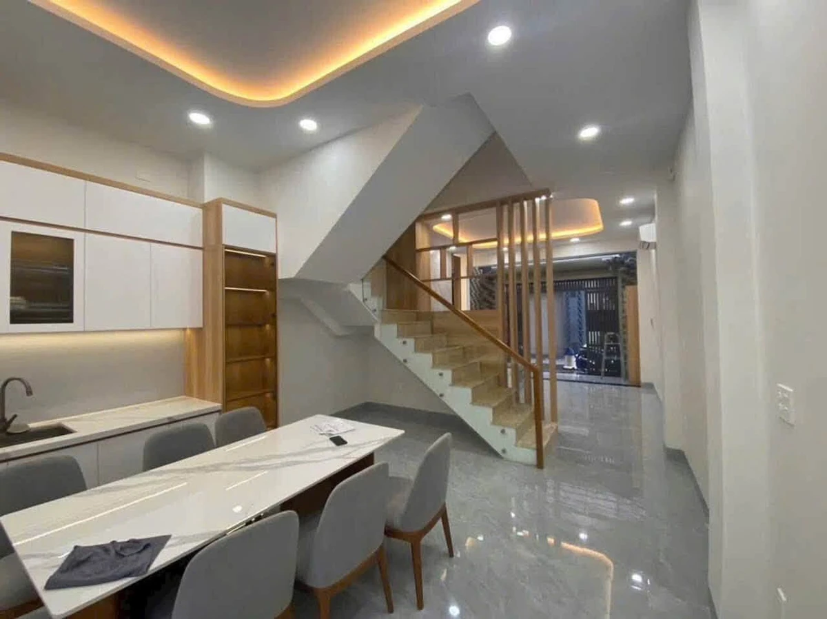 Nhà 3 tầng hẻm ô tô Trường Thọ 79m², 8.2 tỷ gần Metro - Ảnh thu nhỏ 2