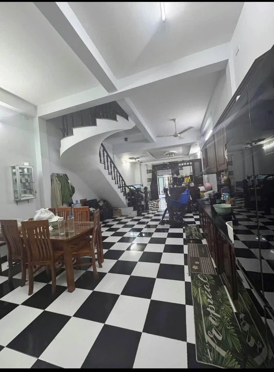 Bán nhà 1 trệt 1 lầu 100m2 Phan Thiết 4,6 tỷ - Ảnh thu nhỏ 2