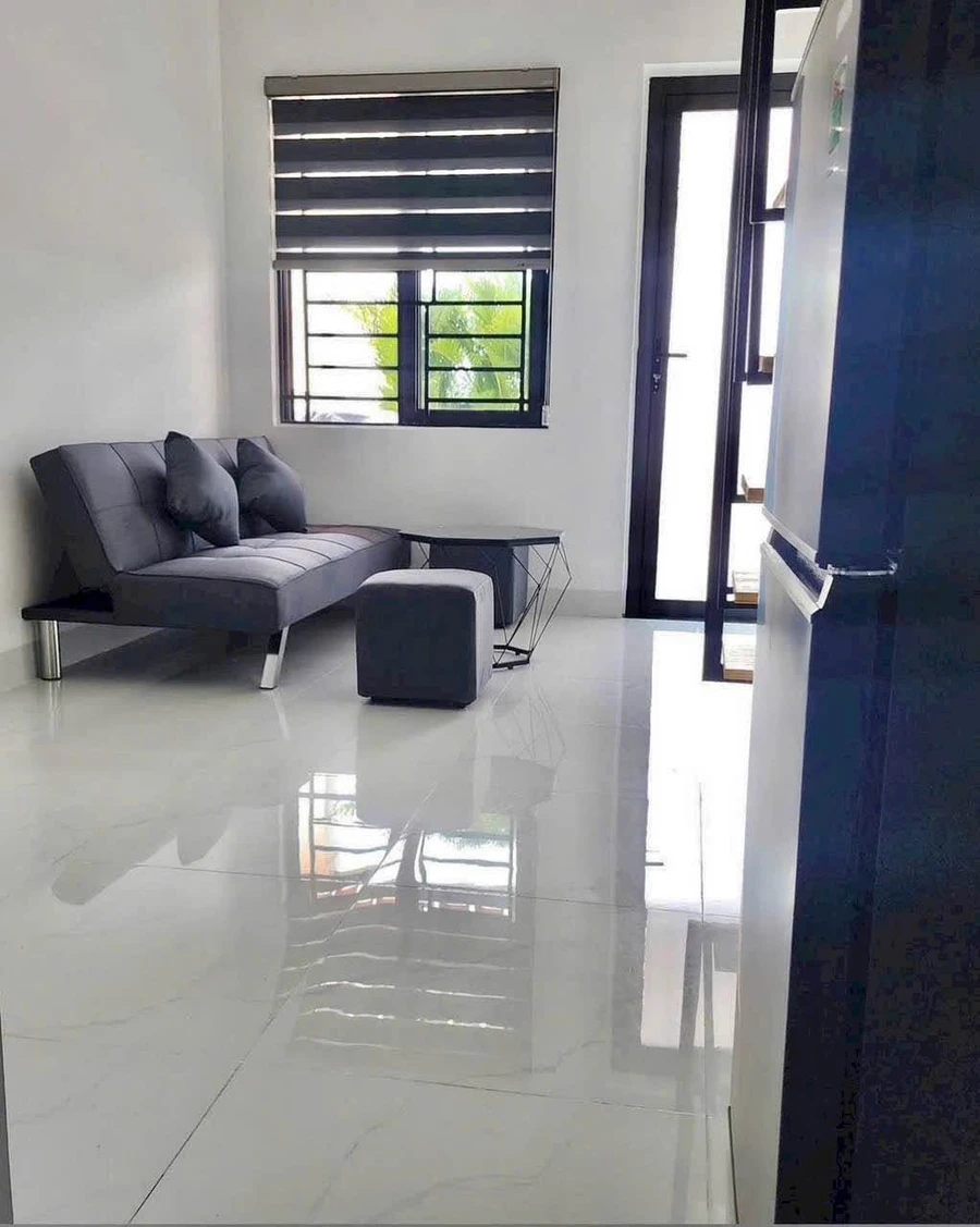 Bán tòa căn hộ dịch vụ 3 tầng 9 phòng, 102m2, gần ĐH FPT, giá 6,8 tỷ - Ảnh thu nhỏ 3