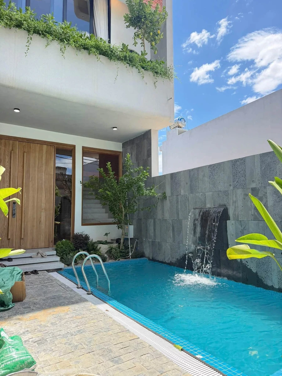 Bán villa 3 tầng hồ bơi, sân vườn, mặt tiền Đà Nẵng 90m2 - Ảnh thu nhỏ 3