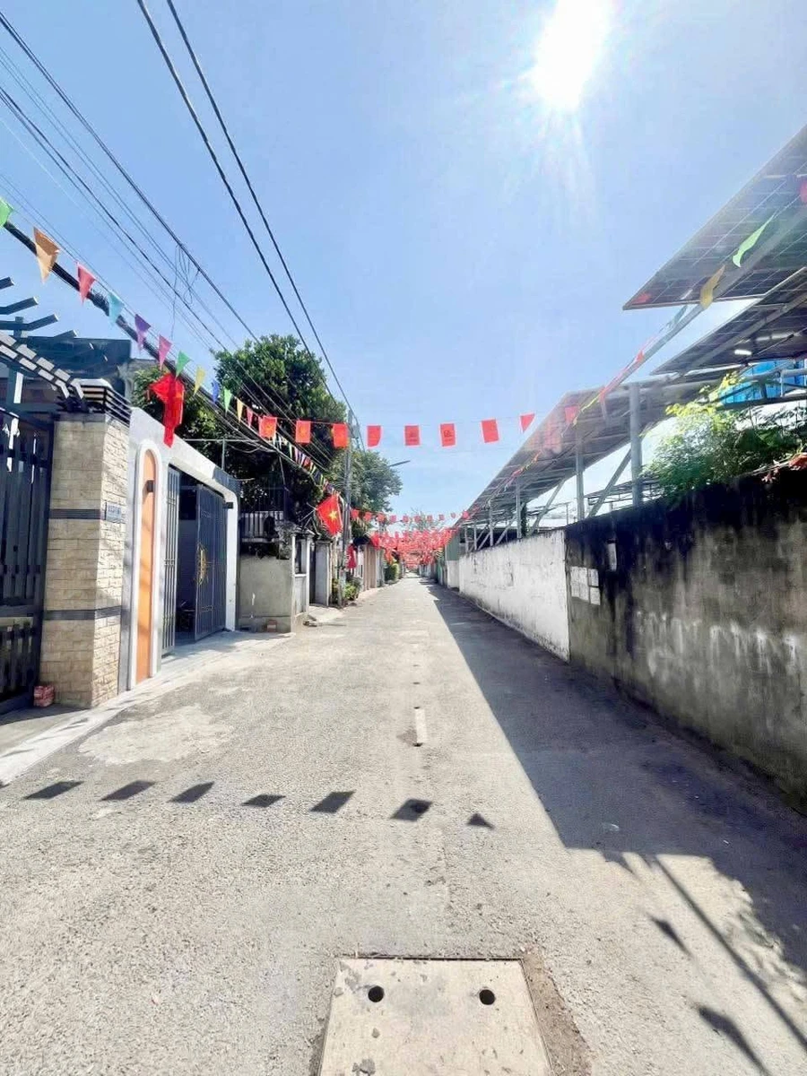 Bán nhà Tân Phong 182m² giá 4,5 tỷ - Ảnh 1