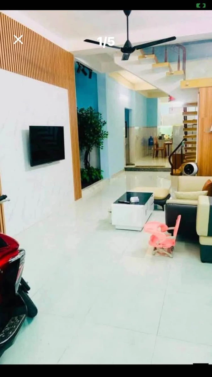 Bán nhà mặt tiền Hai Bà Trưng 100m2, giá 11 tỷ 5 - Ảnh 1