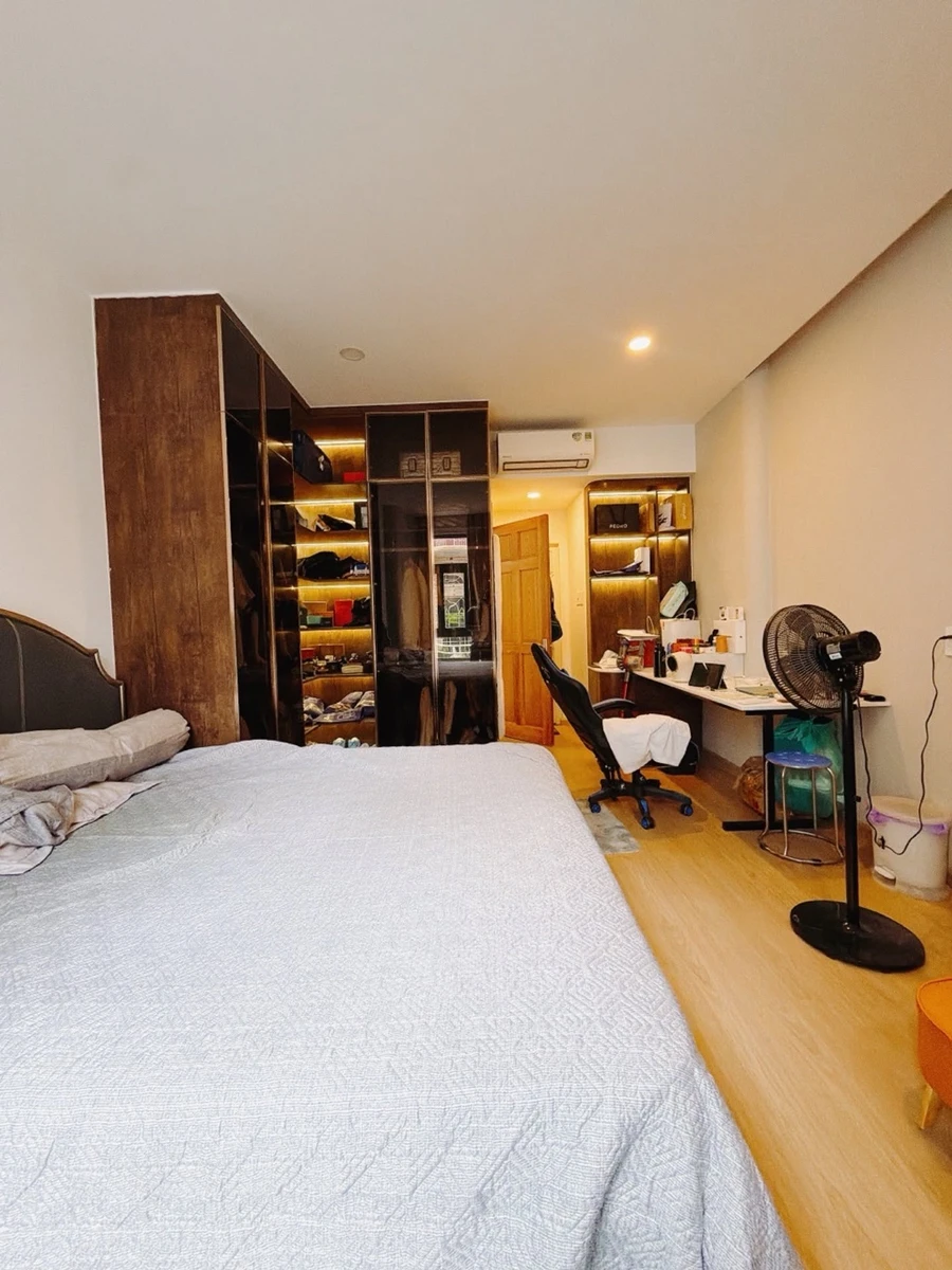 Bán nhà mặt tiền 120m2 Tân Vĩnh Quận 4, 8.1 tỷ - Ảnh thu nhỏ 4