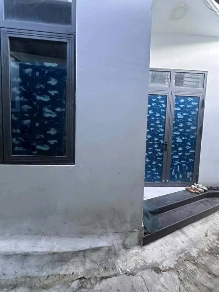 Bán nhà hẻm Hoàng Văn Thụ 49m2, 3 phòng, 2 tỷ - Ảnh thu nhỏ 3