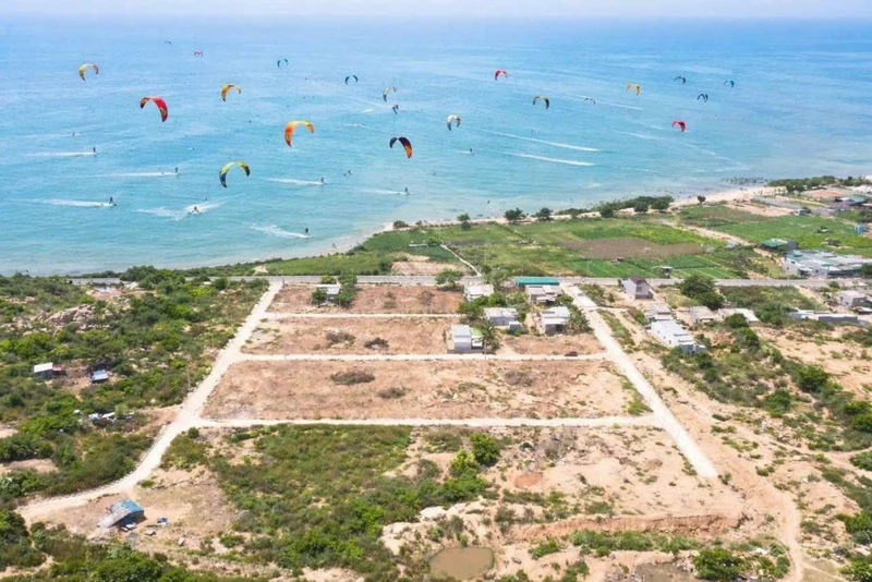 Khu lướt ván diều Thôn Mỹ Hòa, 1,8 tỷ, 137m2 giá tốt