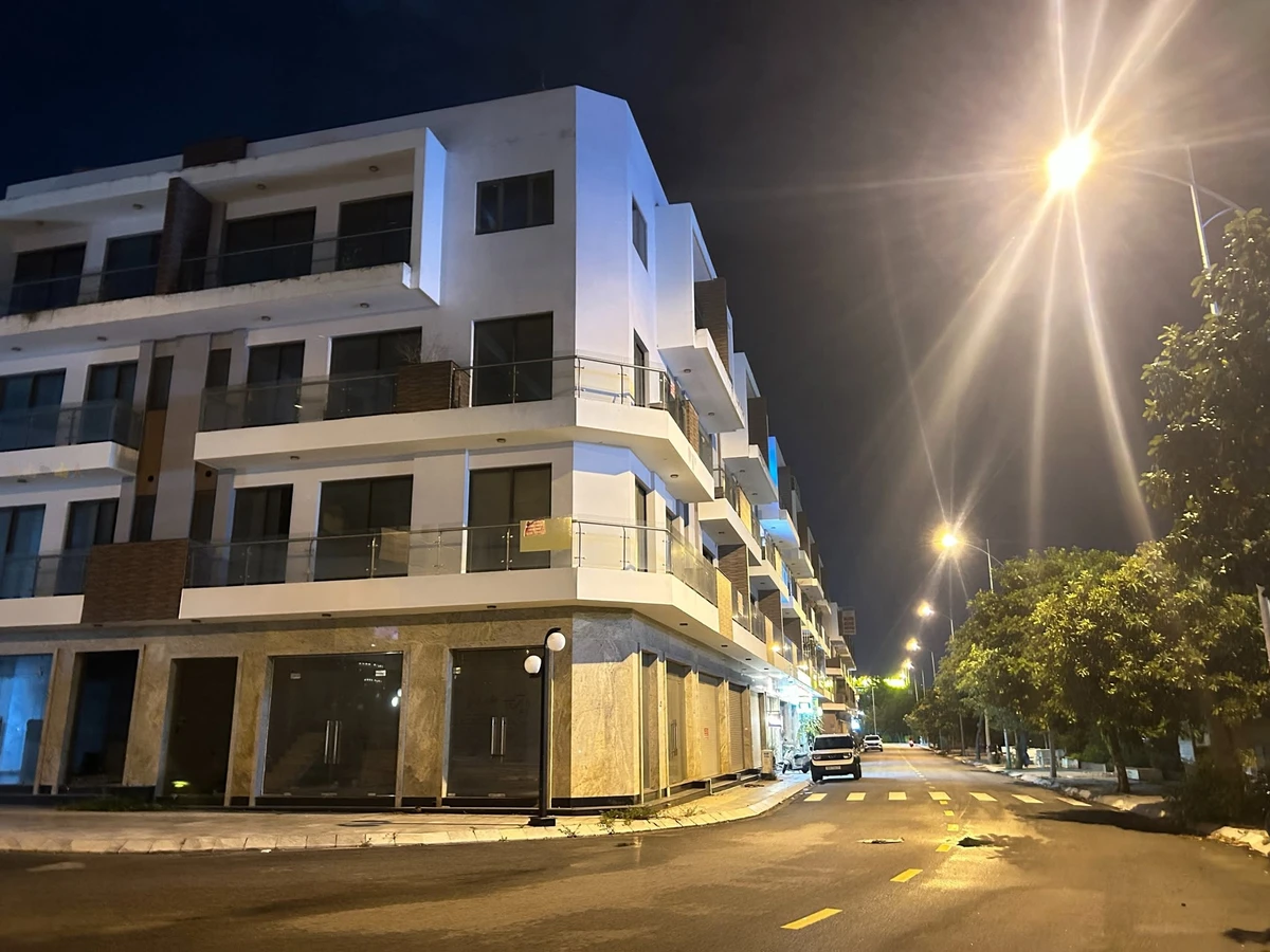 Bán shophouse góc 228m2 Phan Rang 4 tỷ 5 - Ảnh thu nhỏ 4
