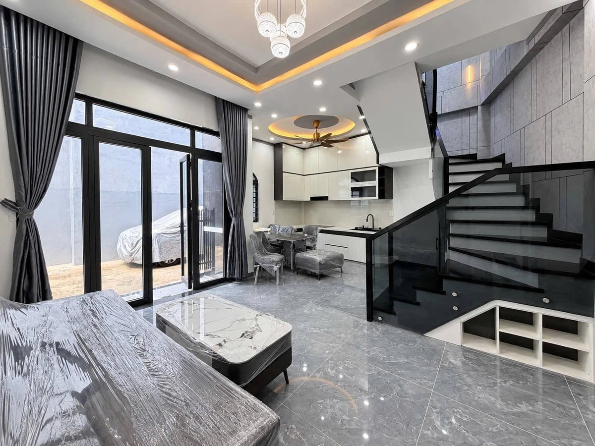 Bán nhà 2 tầng 3 phòng ngủ có gara 66,8m² Tân Triều - Ảnh thu nhỏ 2