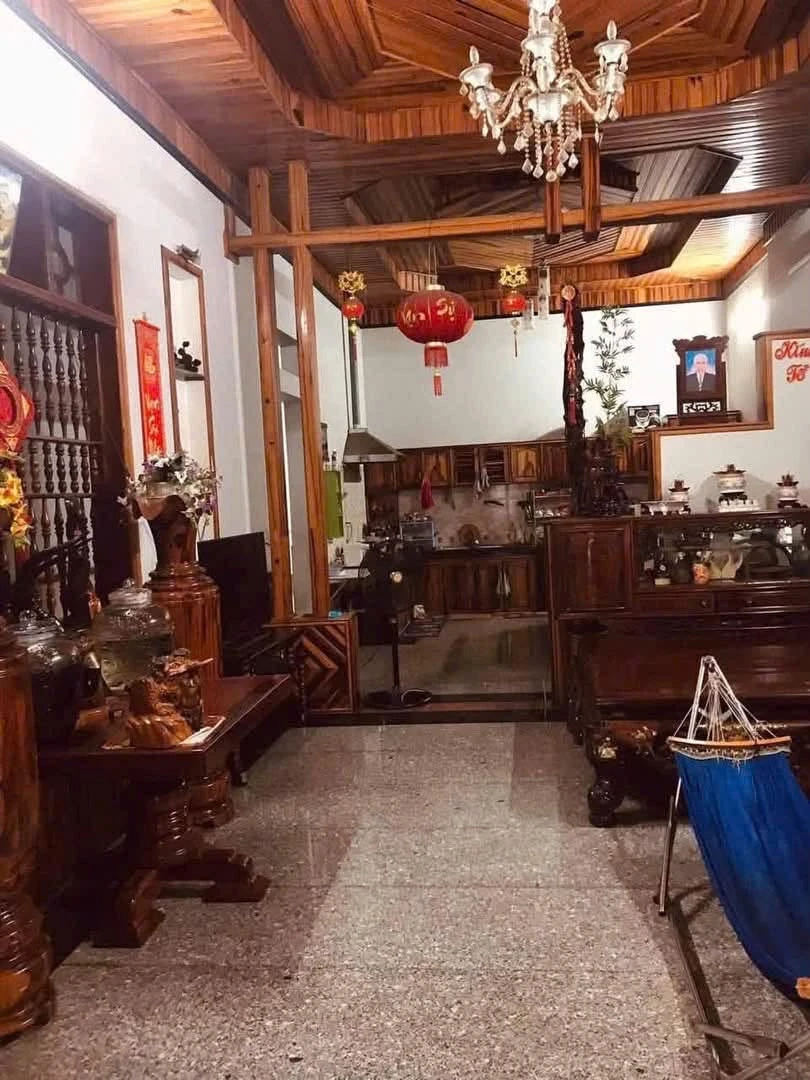 Bán nhà 5PN mặt tiền 26m 320m² 3,9 tỷ Cổng 11 - Ảnh 1