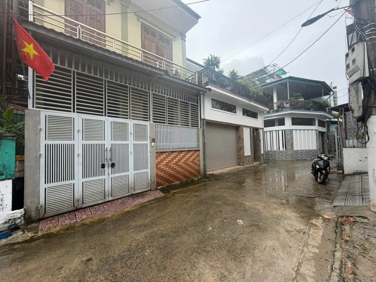 Bán nhà 3 tầng mới xây 98.9m² Ngô Đức Kế 5.5 tỷ - Ảnh 1