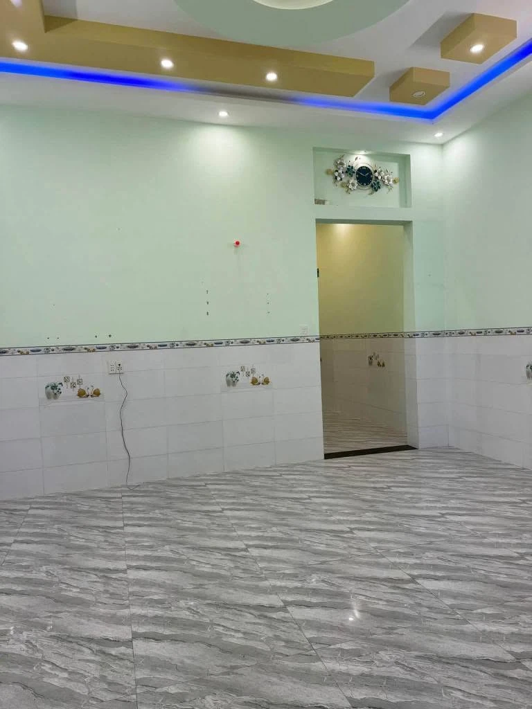 Bán nhà 3 phòng 2 toilet 130m² Thủ Đức 1 tỷ 6 - Ảnh thu nhỏ 2