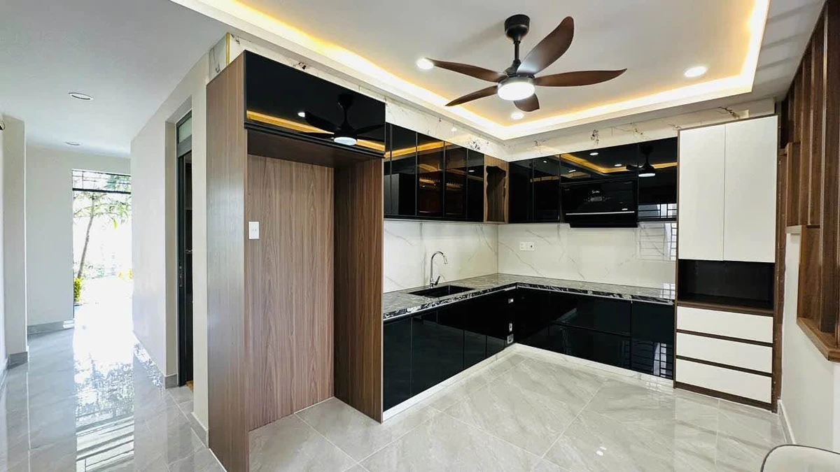 Bán nhà 1 trệt 2 lầu sân vườn 100m2, 3PN, hẻm 347 Phạm Văn Đồng, Gò Vấp - Ảnh thu nhỏ 5