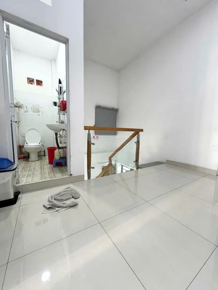 Bán nhà hẻm 6m Hương Lộ 2 Bình Tân, 56,2m², 1 trệt 1 lầu, 2PN, giá 4,17 tỷ - Ảnh thu nhỏ 4