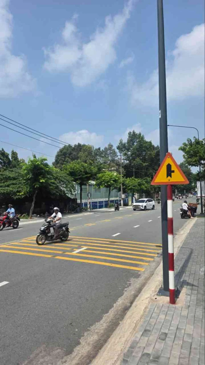 Bán đất thổ cư 5x18m mặt tiền KDC Chánh Nghĩa Center, Thủ Dầu Một, Bình Dương - Ảnh thu nhỏ 5