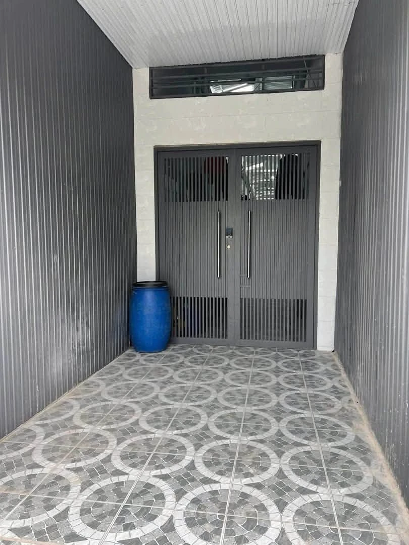 Bán dãy trọ 16 phòng 280m² Dĩ An, Bình Dương 10,5 tỷ - Ảnh thu nhỏ 2