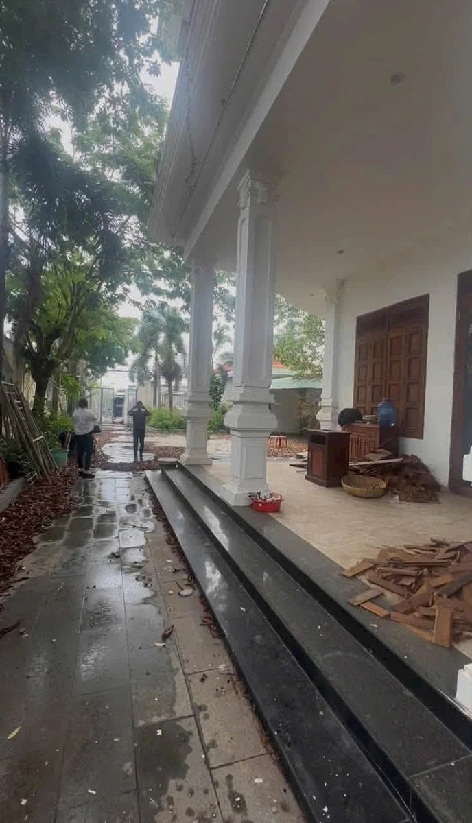 Biệt thự mặt tiền Nguyễn Huệ 200m² Đồng Xoài 12,5 tỷ - Ảnh thu nhỏ 4