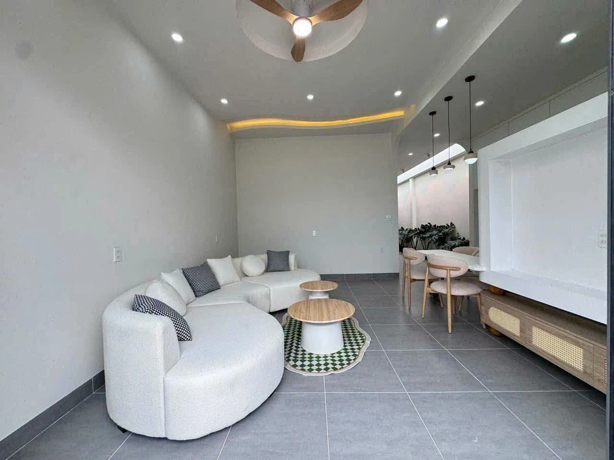 Bán nhà Rạch Giá 84m2 giá 2 tỷ 049 - Ảnh thu nhỏ 5
