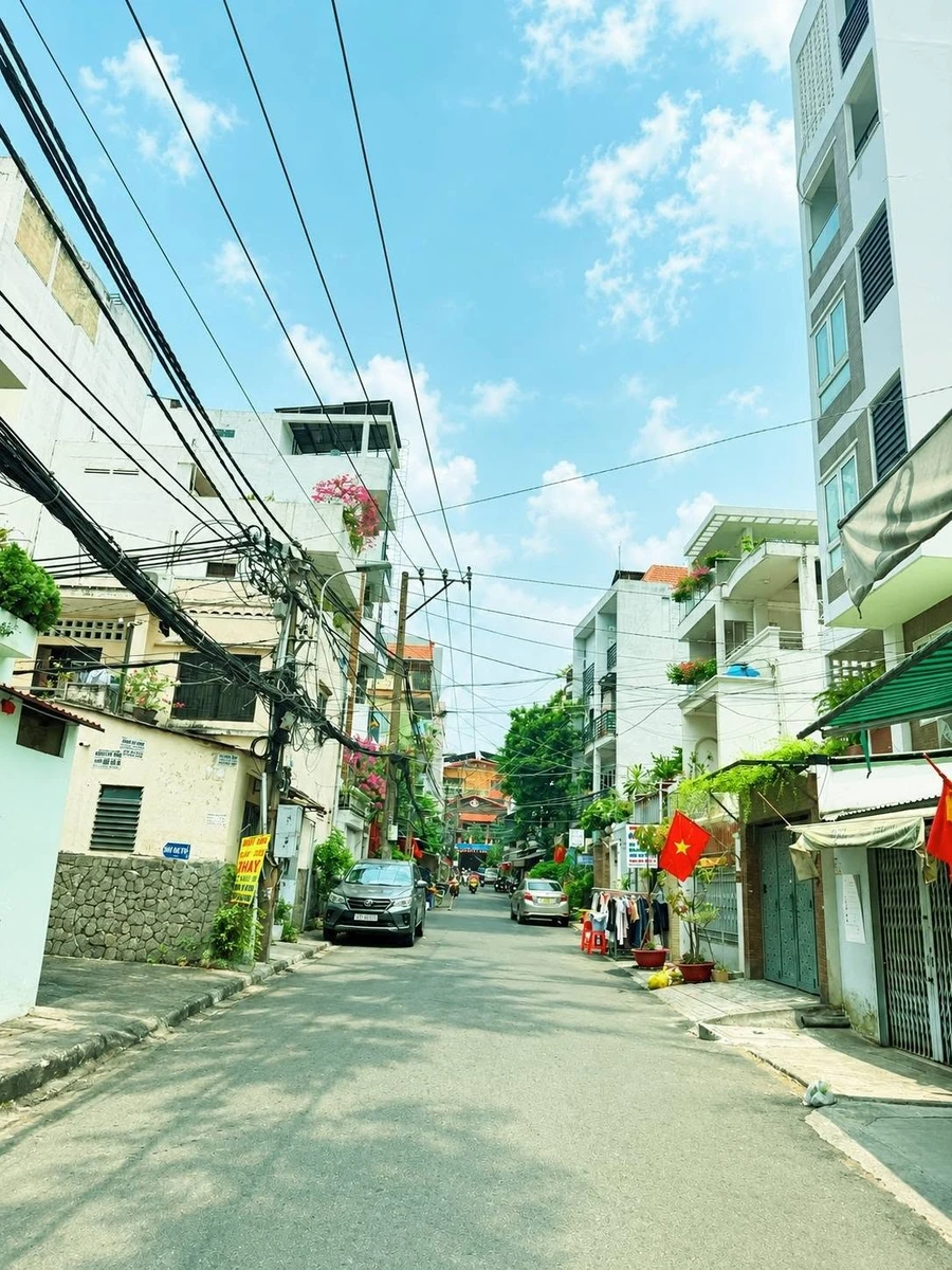 Bán nhà hẻm ô tô 5,3x10m 1 trệt 1 lầu, 2PN 2WC gần Nơ Trang Long, Bình Thạnh - Ảnh 1