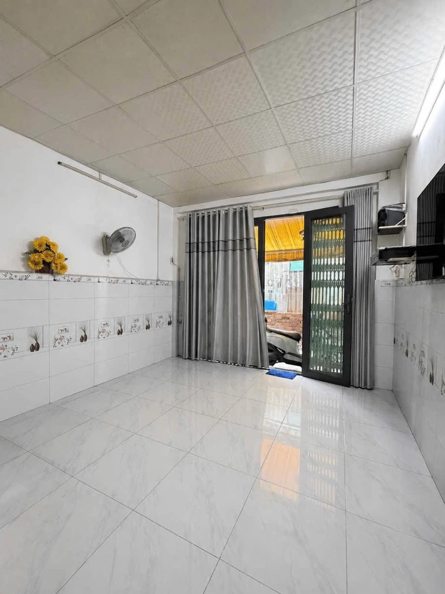 Bán nhà 2 tầng hẻm xe hơi Hương Lộ 2, 24m2, gần chợ Bình Trị Đông, Bình Tân - Ảnh thu nhỏ 2