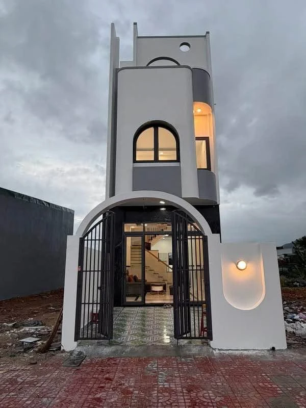 Bán nhà 3 phòng ngủ 74m² Quý Nhuận Quận 7 - Ảnh 1