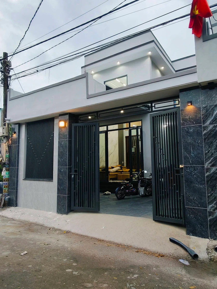 Bán nhà phố 4 phòng ngủ 104 m2 Long Thành Đồng Nai - Ảnh 1