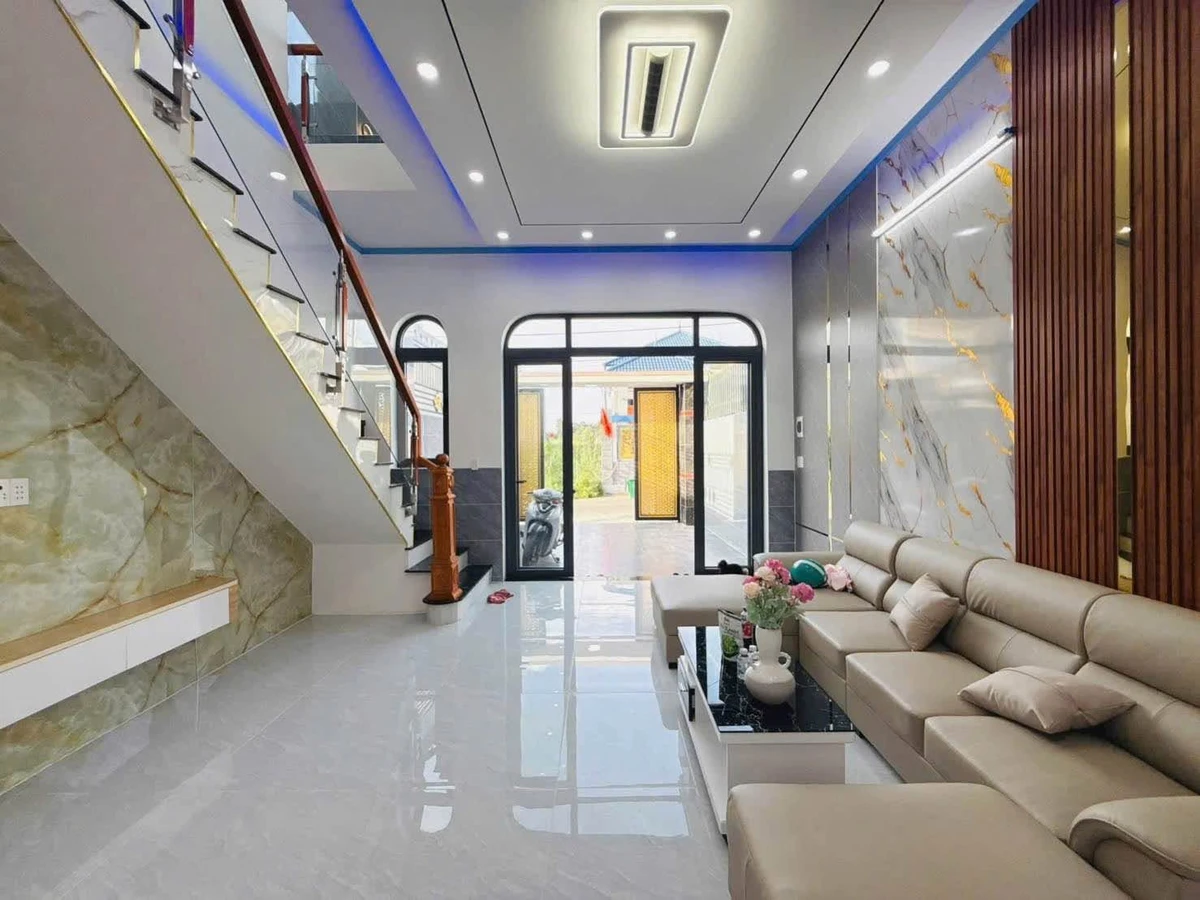 Bán nhà 1 trệt 1 lầu 95m2 Trảng Dài Bình Chánh 3.35 tỷ - Ảnh thu nhỏ 3