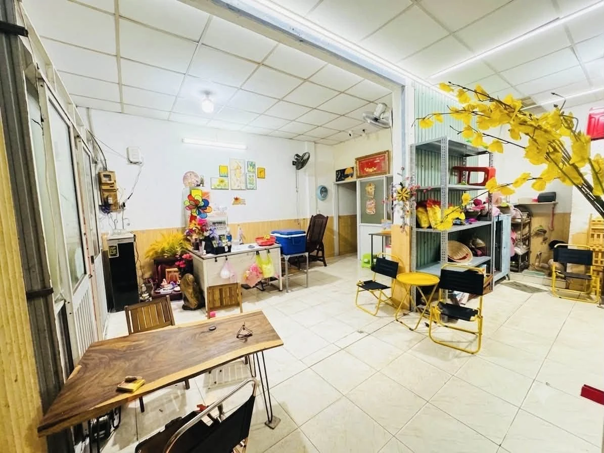 Bán nhà 2 tầng 90m2, 5PN, hẻm xe tải gần ngã tư Bảy Hiền, Phường 11, Tân Bình - Ảnh thu nhỏ 3