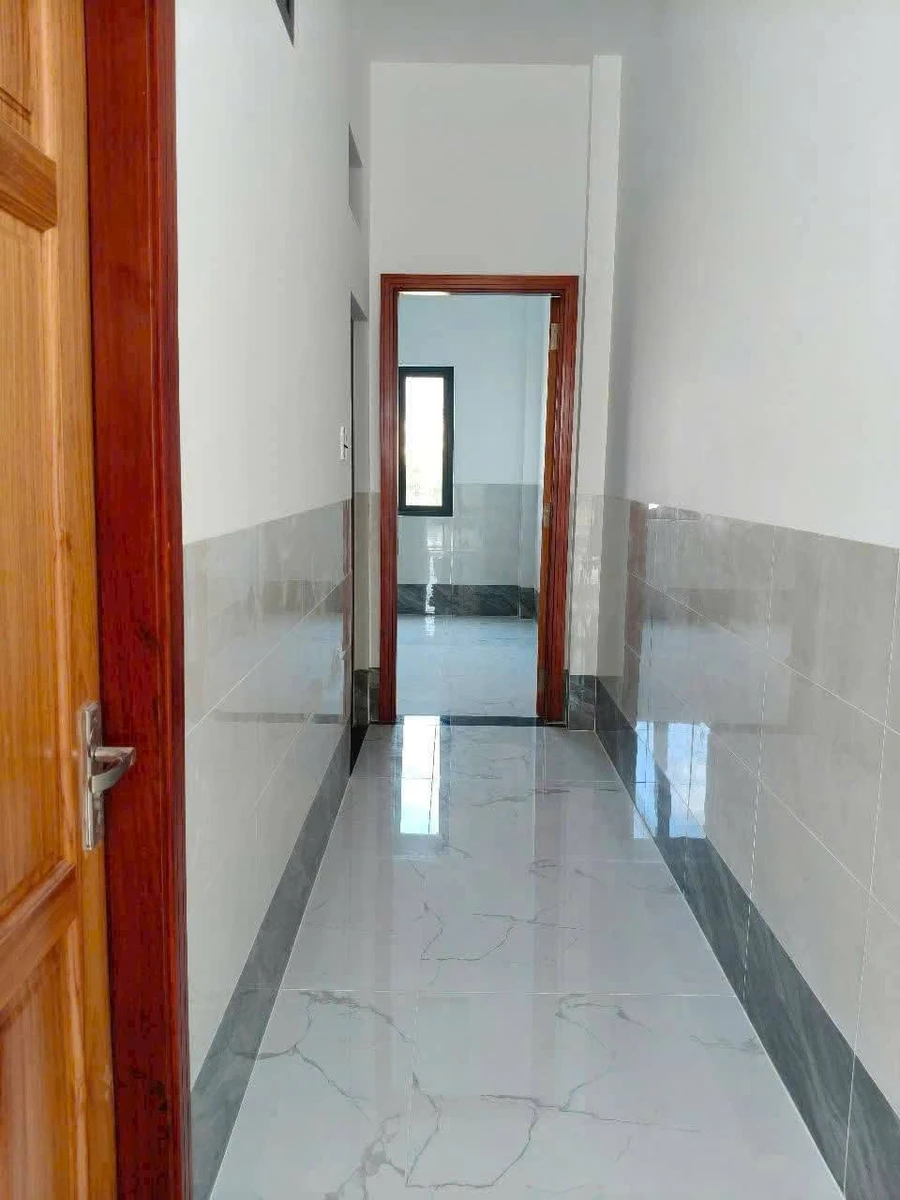 Bán nhà tân cổ điển 3PN 2WC 69,75m² Phường Bạc Liêu Bình Tân - Ảnh thu nhỏ 4