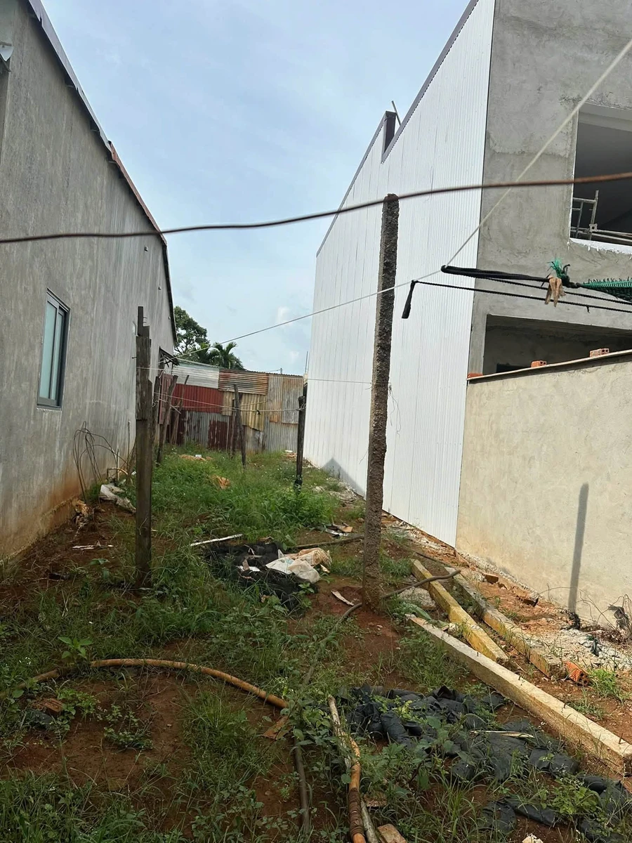 Bán đất mặt tiền đường T1 Eatu, 4,5x50m nở hậu 8m, giá 1 tỷ 490 - Ảnh thu nhỏ 2