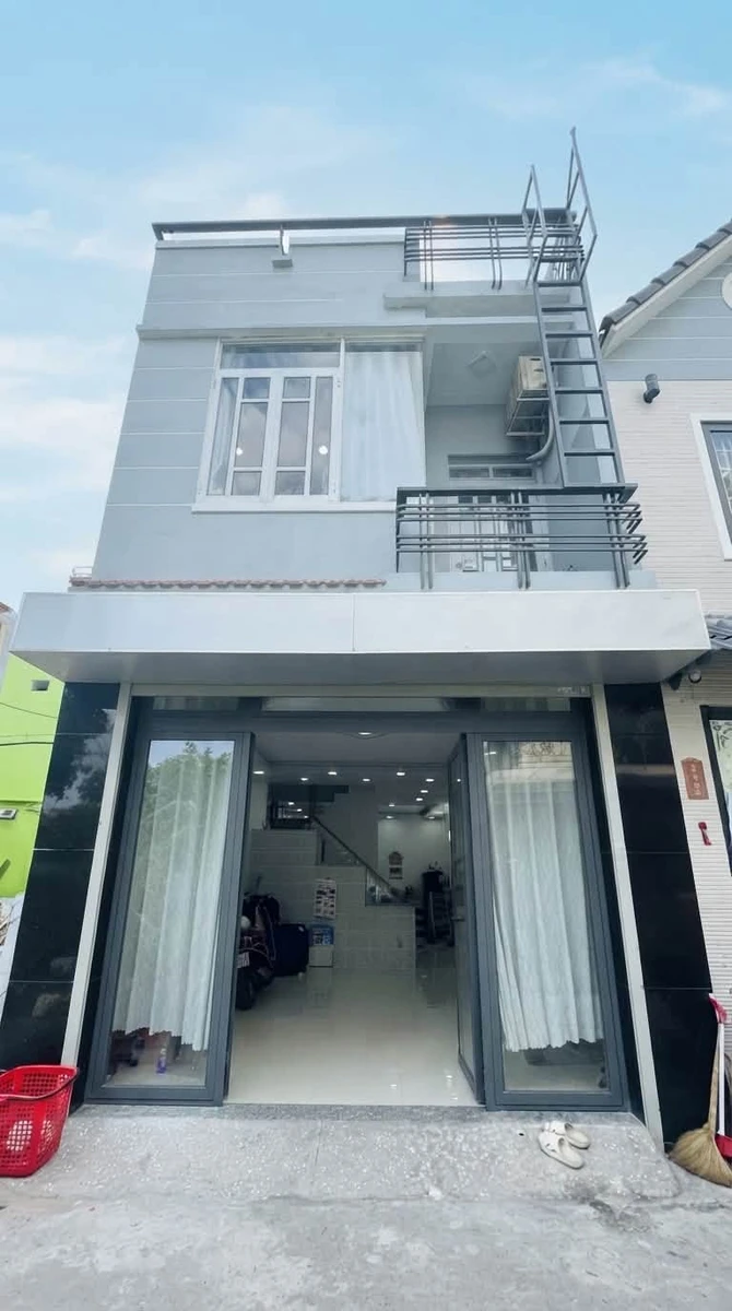Bán nhà hẻm xe hơi 4,6x13m Bình Trị Đông, Bình Tân, giá hơn 4 tỷ - Ảnh 1