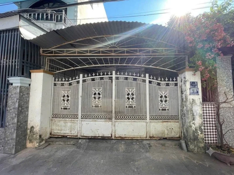 Bán nhà cấp 4 có dãy trọ Vĩnh Hải Nha Trang 98m2