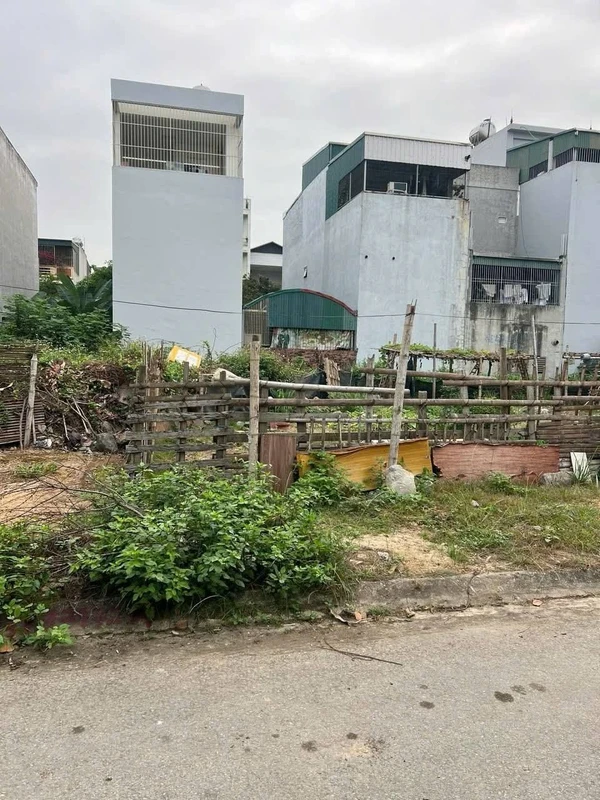 Bán đất mặt tiền Quận 12, 90m2, 4 tỷ
