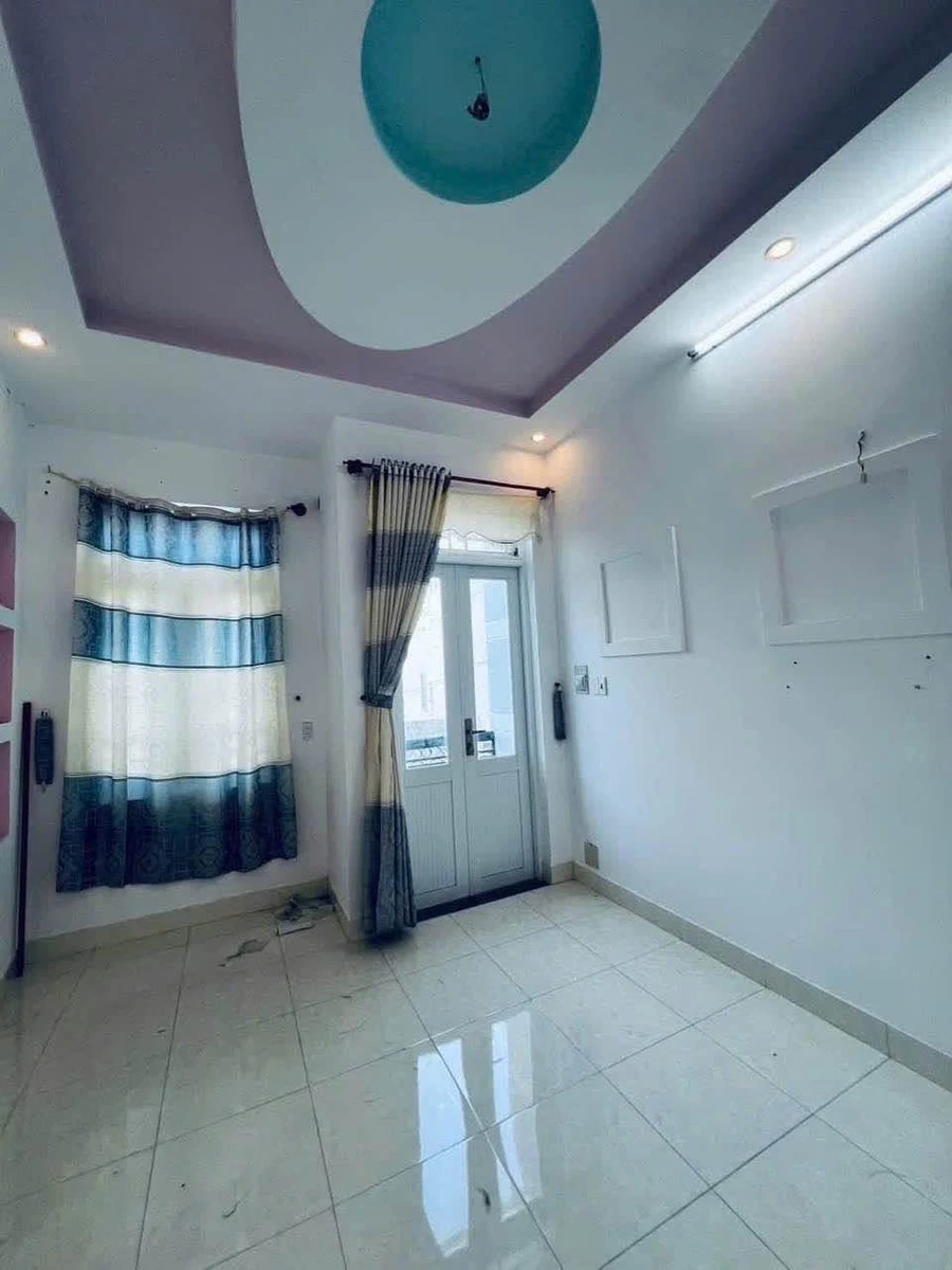 Bán nhà 2 phòng ngủ 40m² trung tâm Vũng Tàu 3.4 tỷ - Ảnh thu nhỏ 4