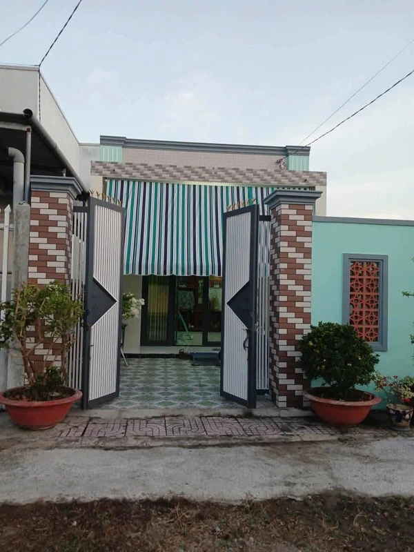 Bán nhà đường xe hơi 5x20m, 2 phòng ngủ tại Tân Lý Đông, Châu Thành, Tiền Giang