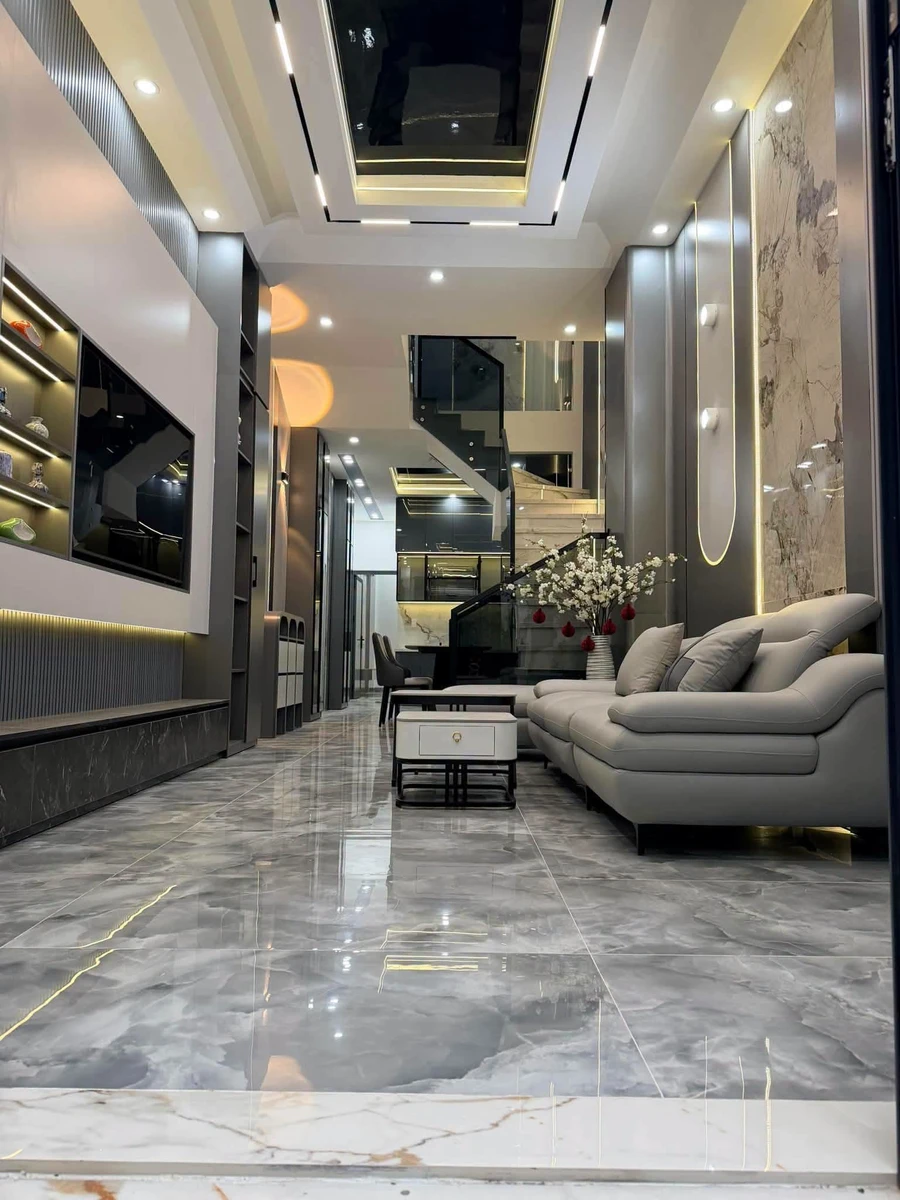 Bán nhà 3 tầng mới 2 mặt kiệt 300 Hải Phòng, Đà Nẵng, 70m2, giá 5,8 tỷ - Ảnh 1
