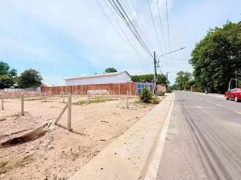 Bán nhà 48m2 mặt hẻm Âu Dương Lân, Quận 8 - 4 tỷ 15tyxxx