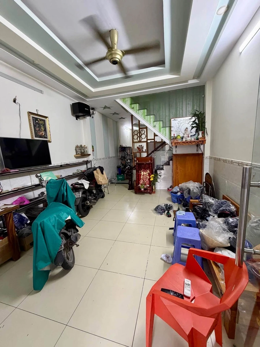 Bán nhà 3 tầng 60m2 đường Số 4 Tân Bình, giá 4 tỷ - Ảnh 1