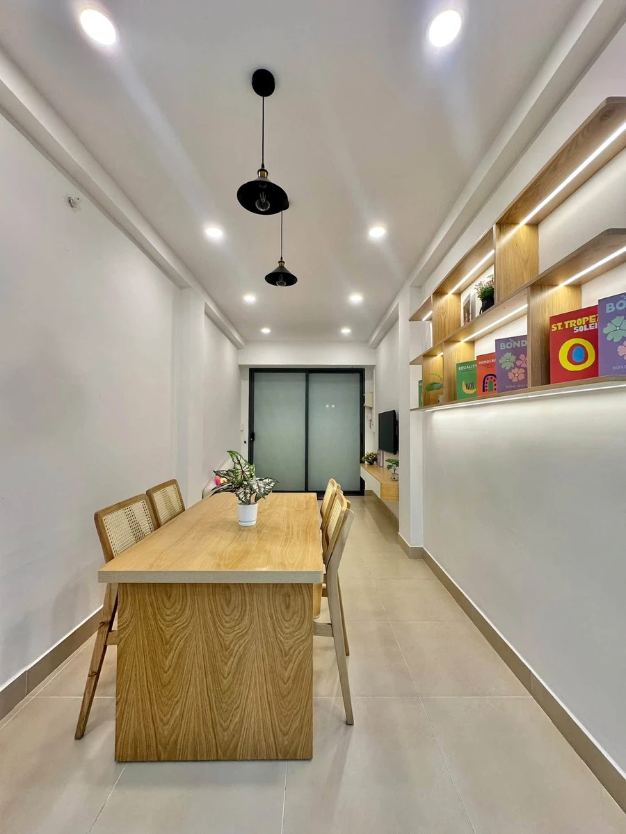 Bán nhà hẻm xe hơi 32m2, 2 phòng ngủ, Quận 10 - Ảnh thu nhỏ 3