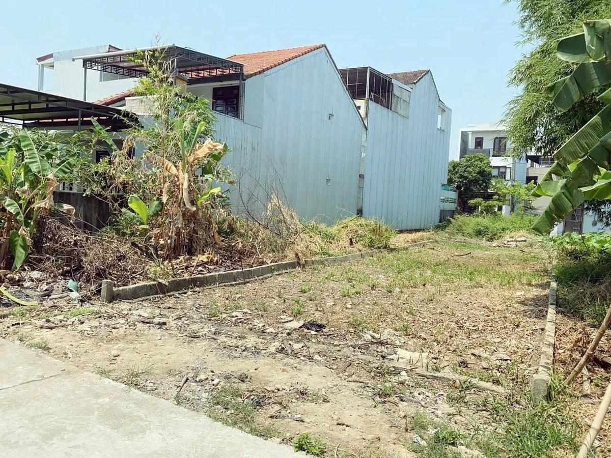 Bán đất 121,5m2 gần sân bóng Lại Thế, Huế - Ảnh 1