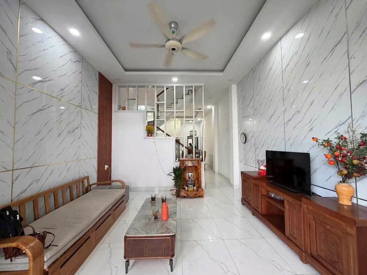 Bán nhà 1 trệt 2 lầu 5PN 3WC 102m² Phú Lợi - Ảnh thu nhỏ 4