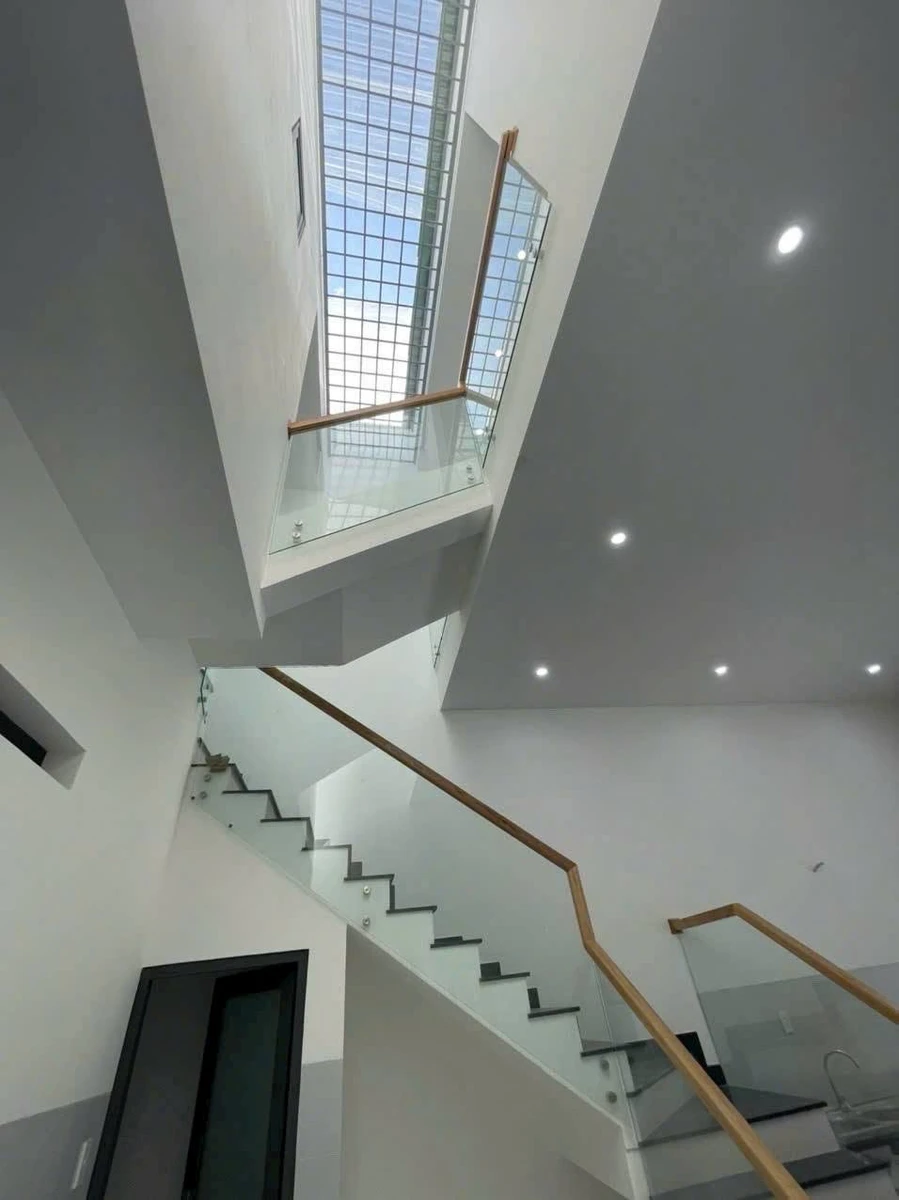 Bán nhà 1 trệt 1 lầu 3 phòng ngủ, 97,5 m² Bà Rịa - Ảnh thu nhỏ 4