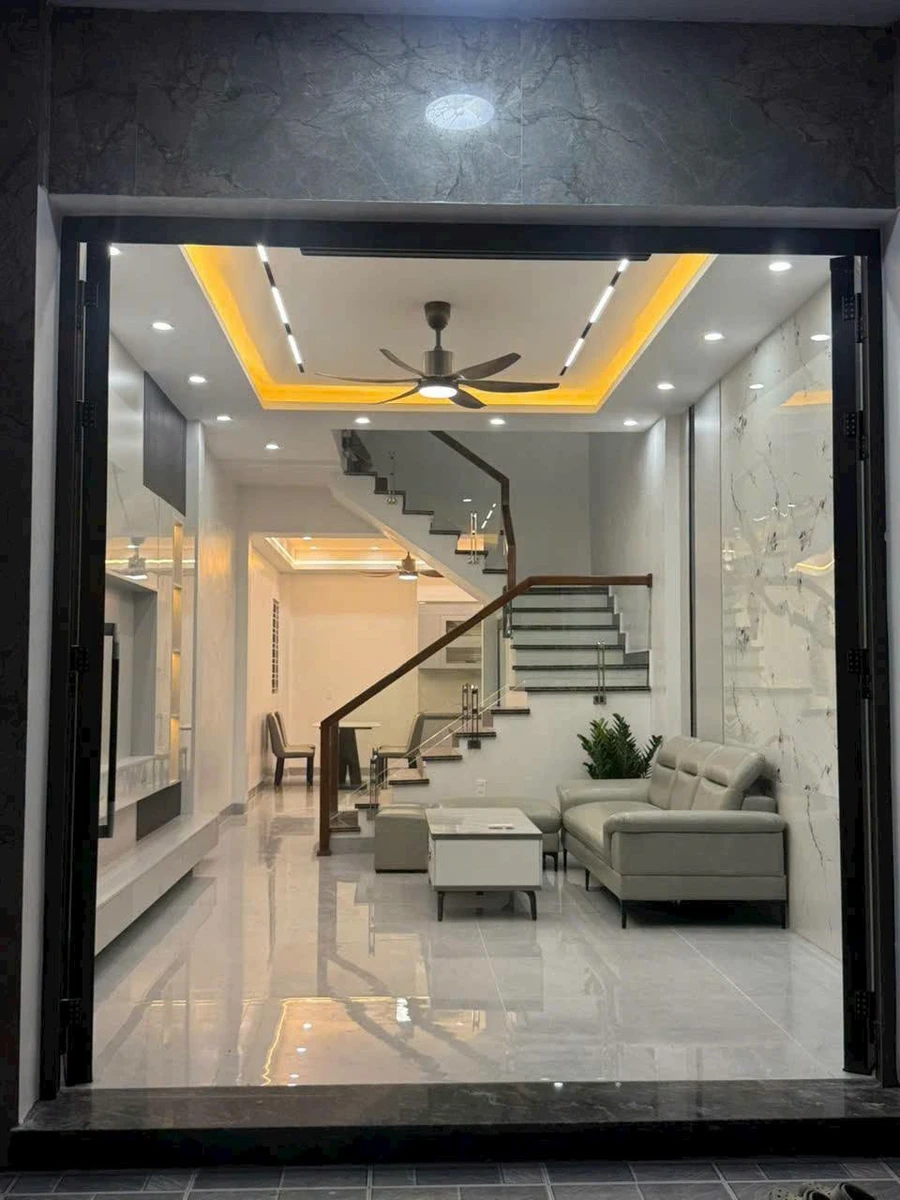 Bán nhà 3 tầng 70m2 Bình Lộc Thủ Đức - Ảnh 1