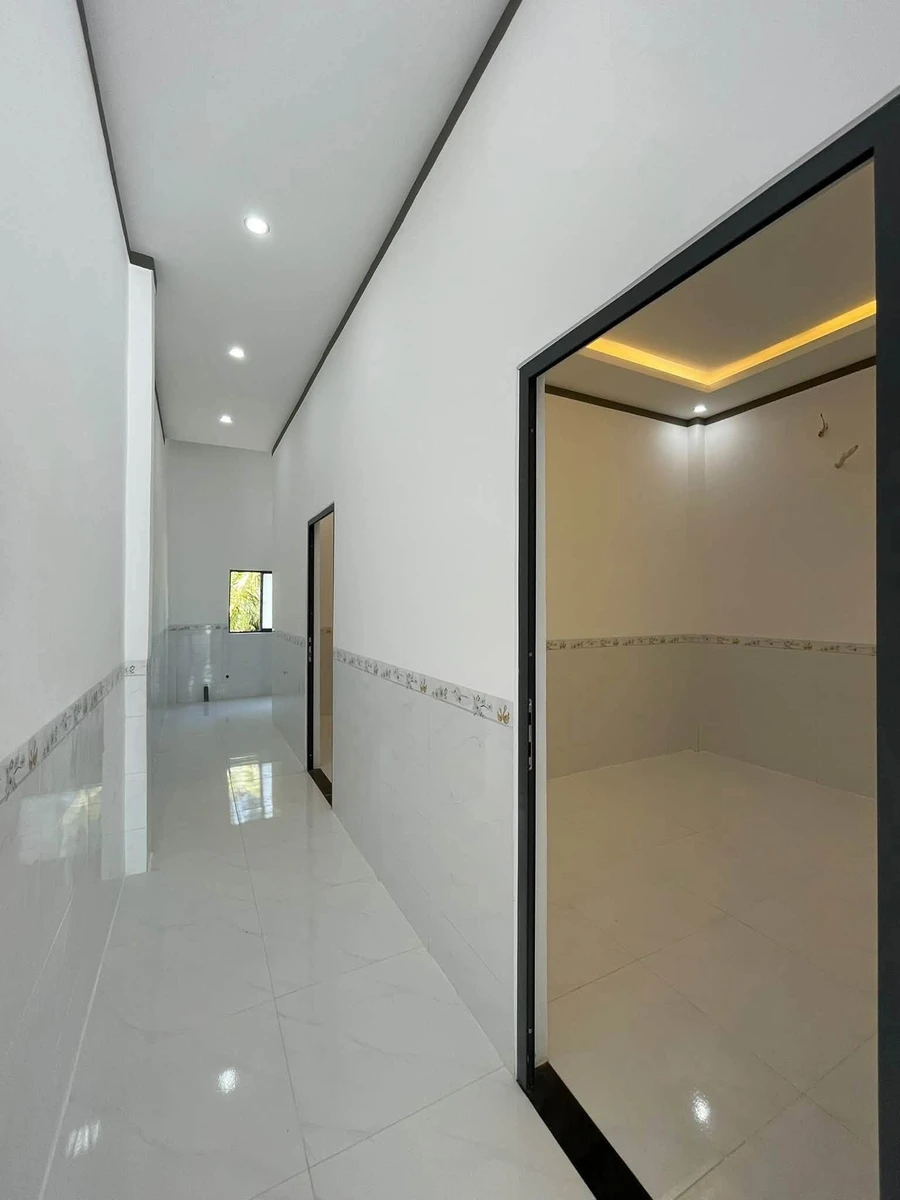 Nhà cấp 4 gần chợ Sông Thao, 110m², 1 tỷ 190 triệu - Ảnh thu nhỏ 4
