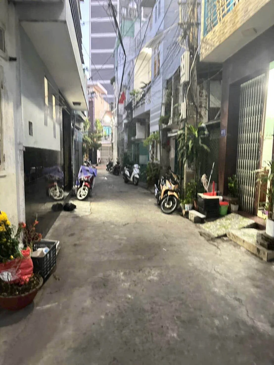 Bán nhà hẻm 1 tầng đường Nguyễn Trãi, Quy Nhơn, 25m2, 2PN 2WC, giá 1,7 tỷ - Ảnh 1