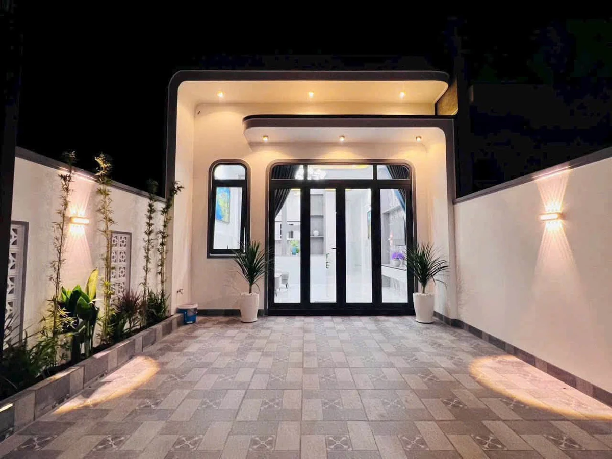 Nhà mới 105m² 2 phòng ngủ Phú Tân Bến Tre 1 tỷ 550 - Ảnh thu nhỏ 2