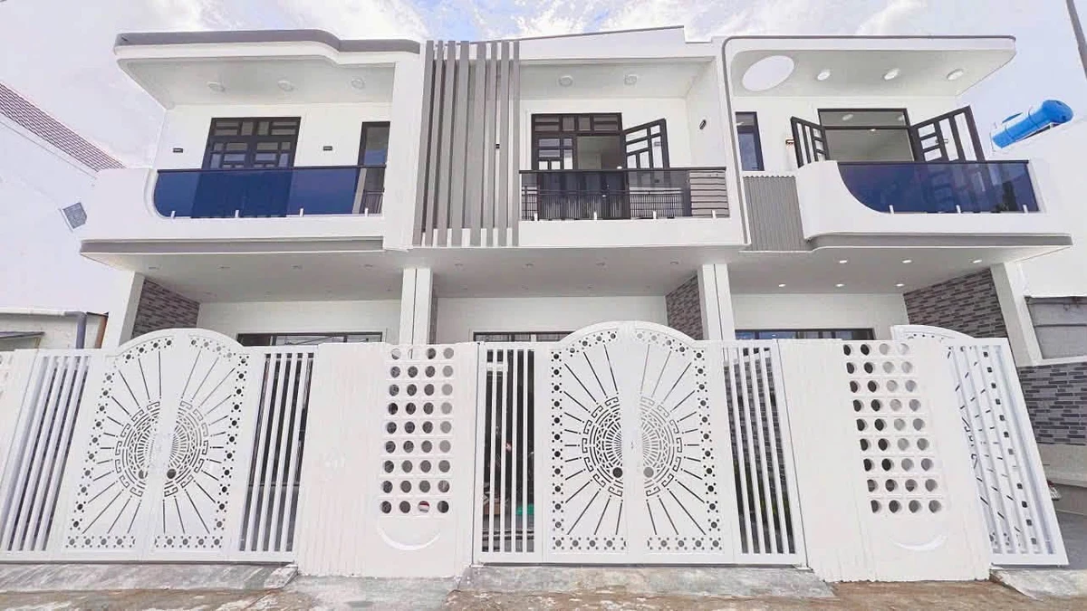 Bán nhà phố 2 mặt tiền Sương Nguyệt Anh, Rạch Giá 88m² - Ảnh 1