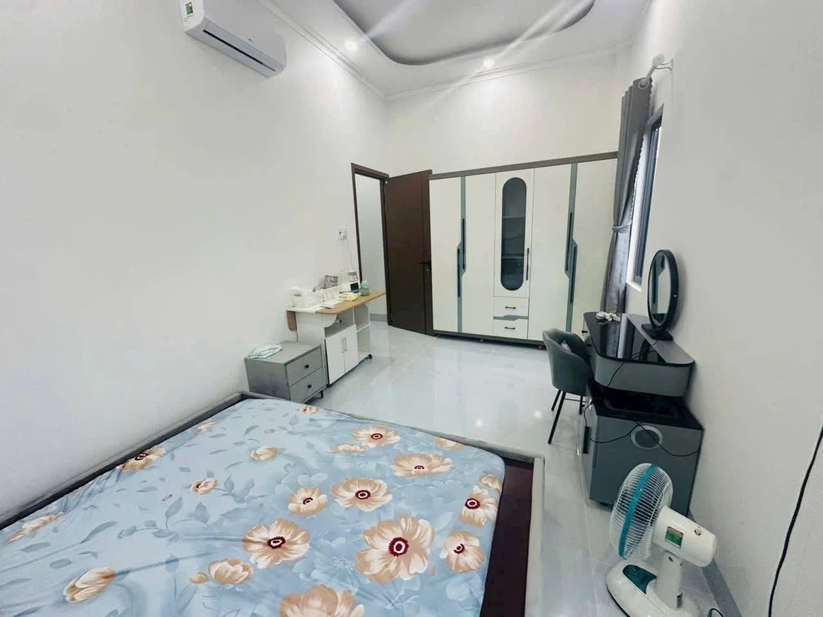 Bán nhà mới xây 100m² 2PN tặng full nội thất ở Phan Thiết - Ảnh 1