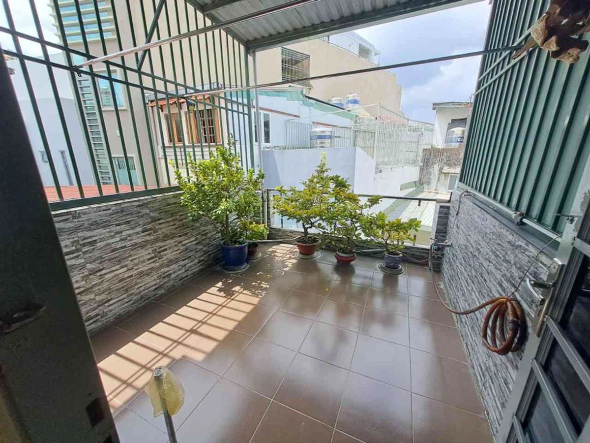 Bán nhà 30m2 4 tầng BTCT 4PN đường Lê Văn Sỹ, Phú Nhuận, giá hơn 5 tỷ - Ảnh thu nhỏ 2