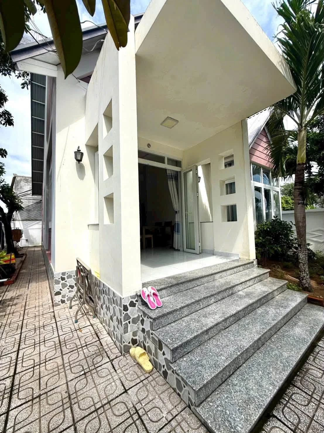 Bán nhà mái Thái 2 mặt tiền 285m² giá 2,75 tỷ tại Phường Long Hoa, Tây Ninh - Ảnh 1