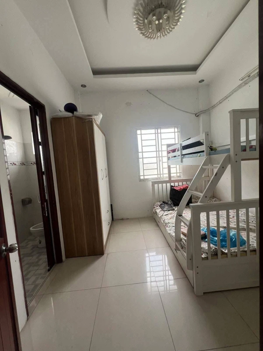 Bán nhà 2 tầng Linh Tây Thủ Đức 78m2 4PN 5.4 tỷ - Ảnh thu nhỏ 4